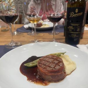 Os expressivos rótulos do produtor Gonzales Byass